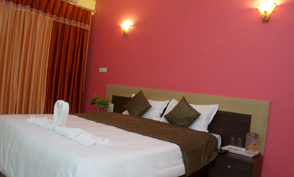 Rbr Suites Calangute Buitenkant foto