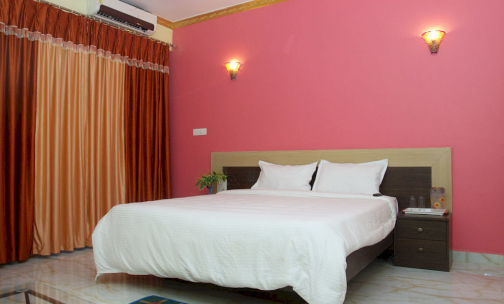 Rbr Suites Calangute Buitenkant foto