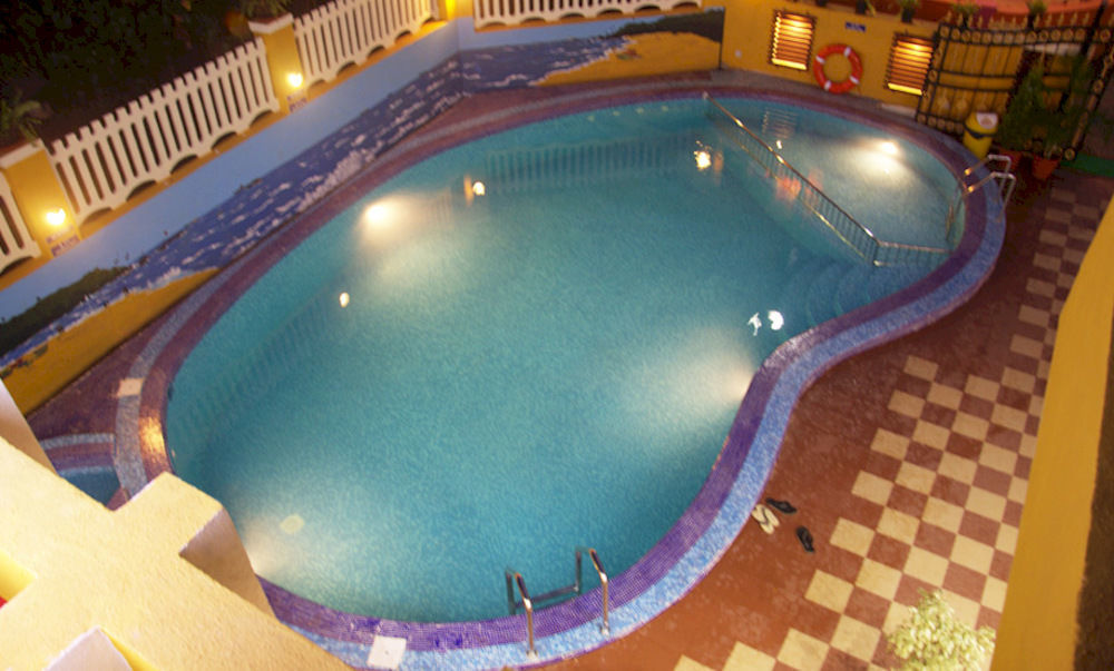 Rbr Suites Calangute Buitenkant foto